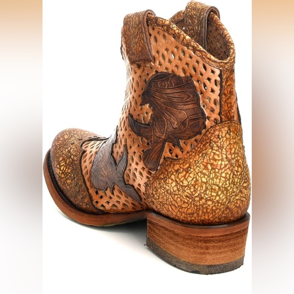 Corral Galapagos Laser Cutout Booties Tan Western Cowgirl Boots Festival Sz 9 - Picture 2 of 8